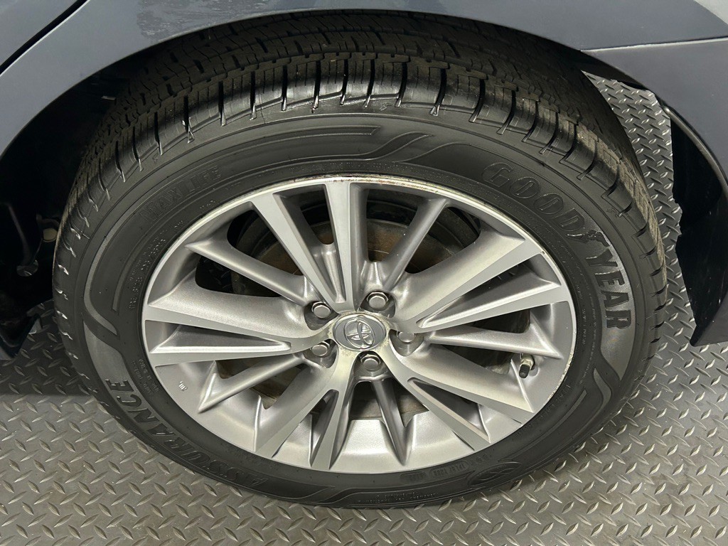 2014 Toyota Corolla Image 19