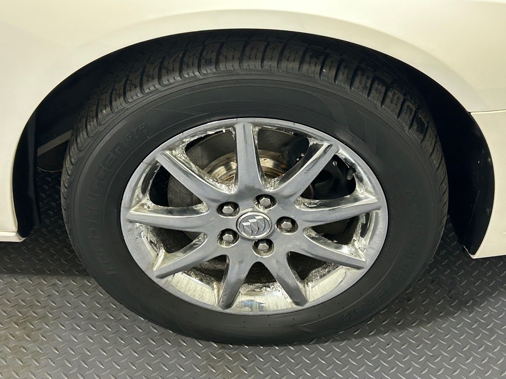 2006 Buick Lucerne Image 18