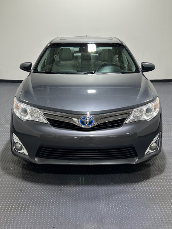 2012 Toyota Camry Image 3