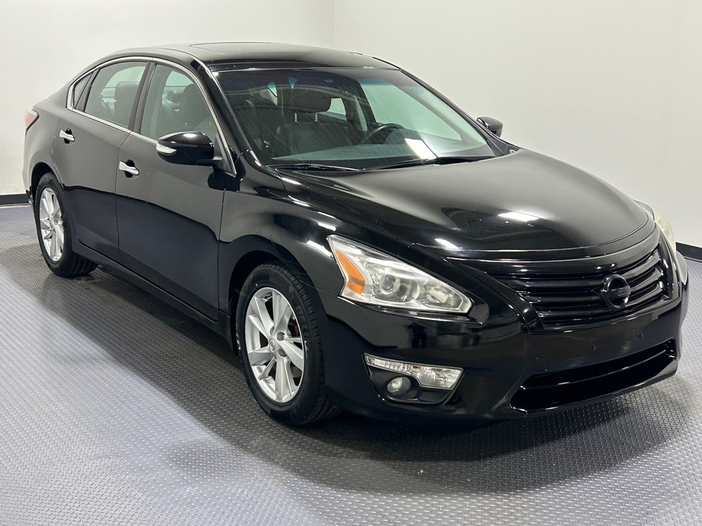 2015 Nissan Altima Image 4