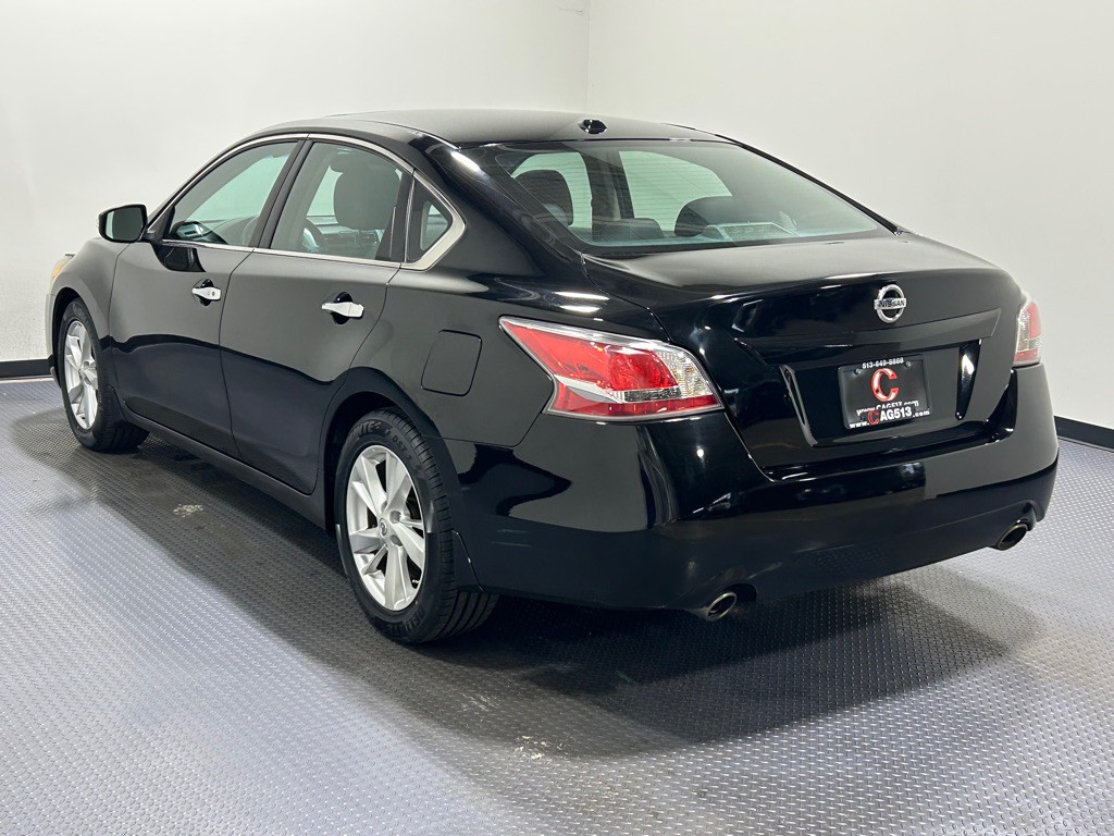 2015 Nissan Altima Image 7