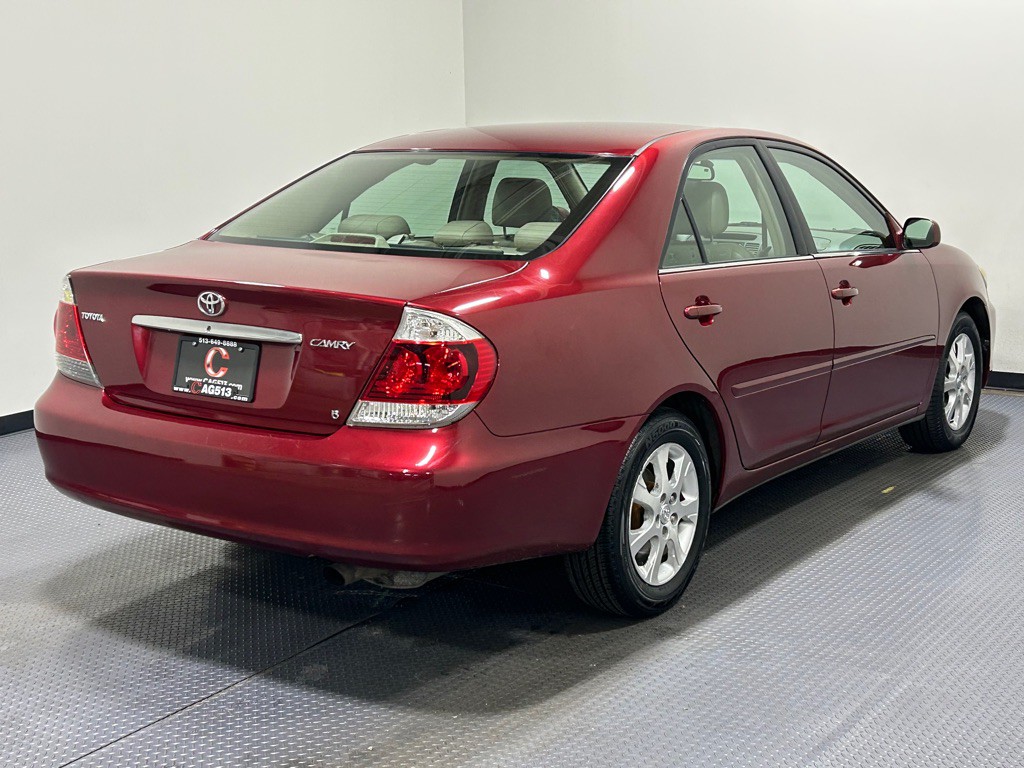 2005 Toyota Camry Image 5