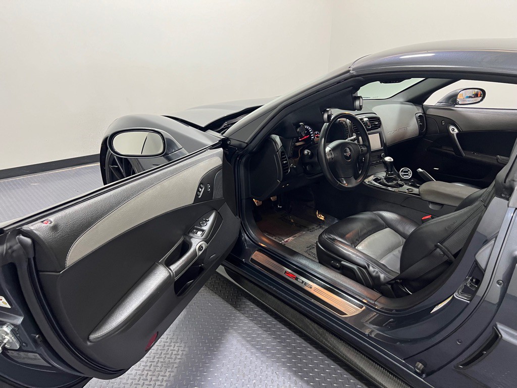 2009 Chevrolet Corvette Image 8