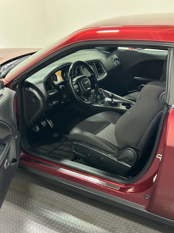 2020 Dodge Challenger Image 8