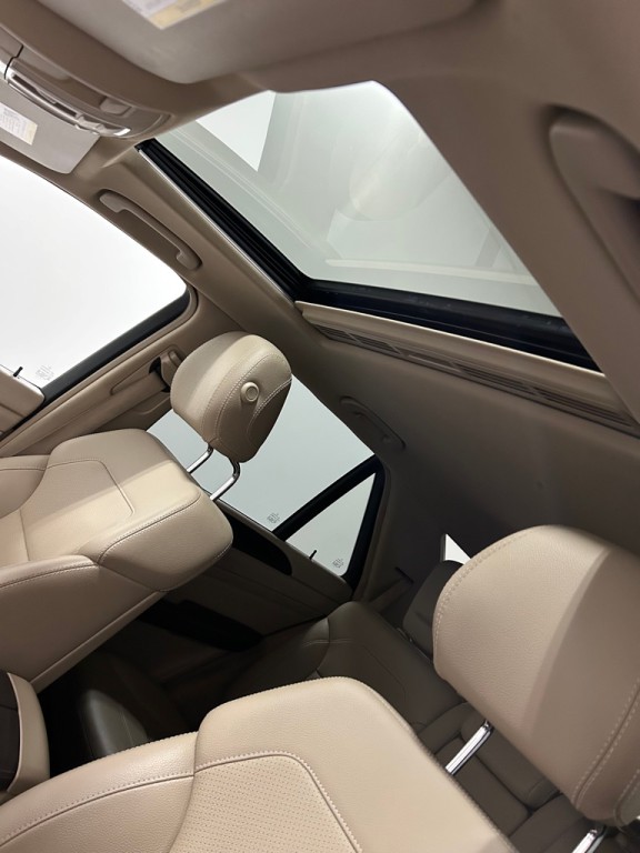 2014 Mercedes-Benz M-Class Image 16