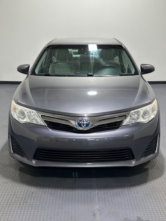 2013 Toyota Camry Image 3