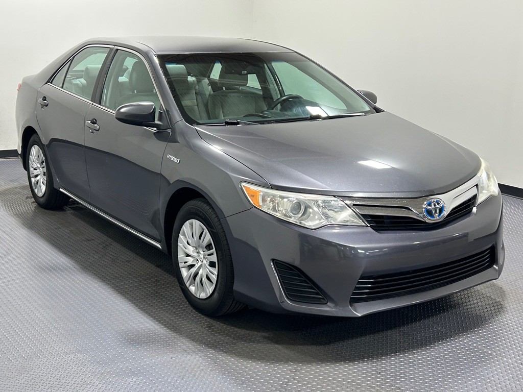 2013 Toyota Camry Image 4