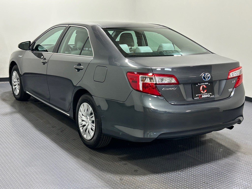 2013 Toyota Camry Image 7