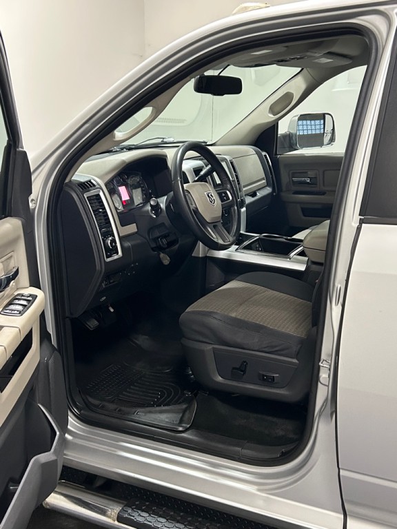 2011 Dodge Ram 2500 Image 8