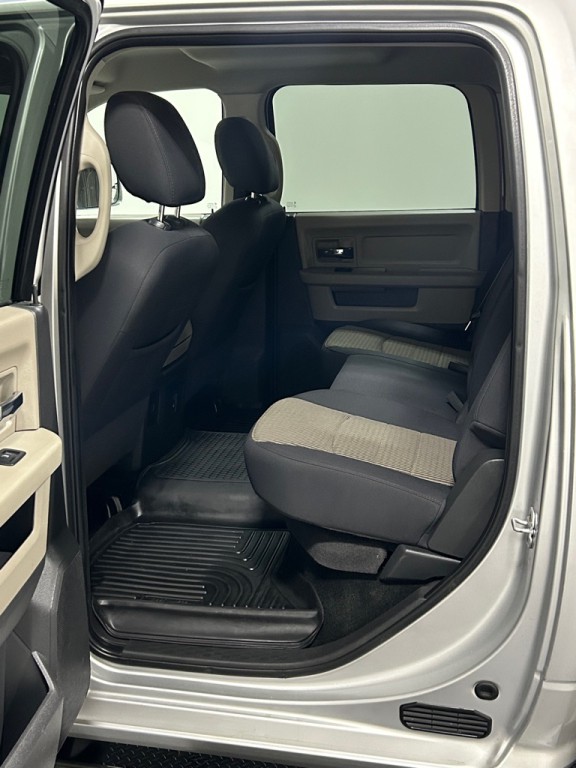 2011 Dodge Ram 2500 Image 9