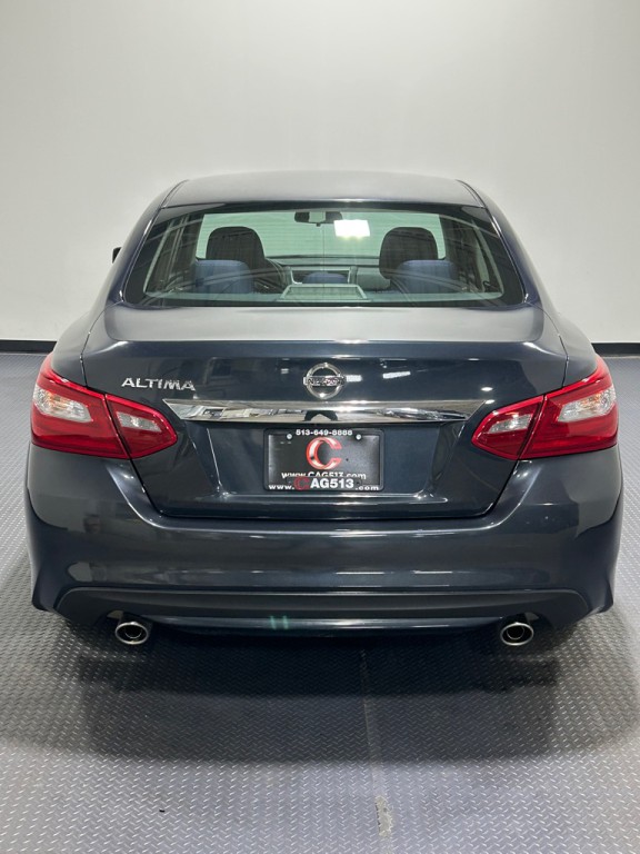 2018 Nissan Altima Image 6