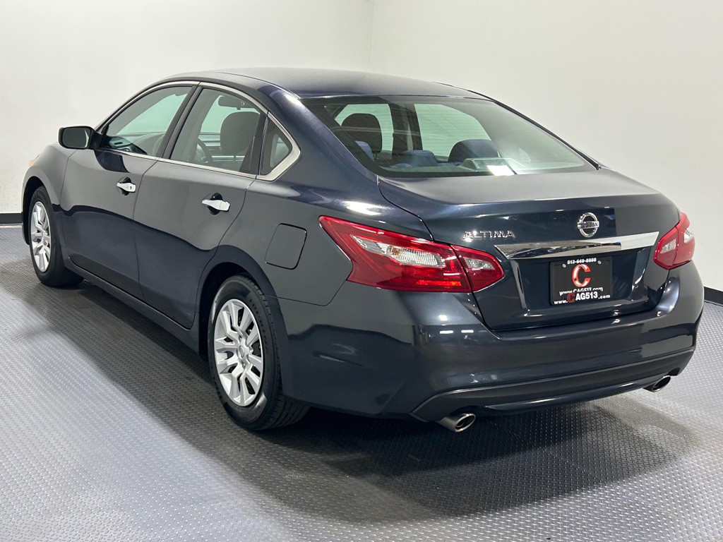 2018 Nissan Altima Image 7