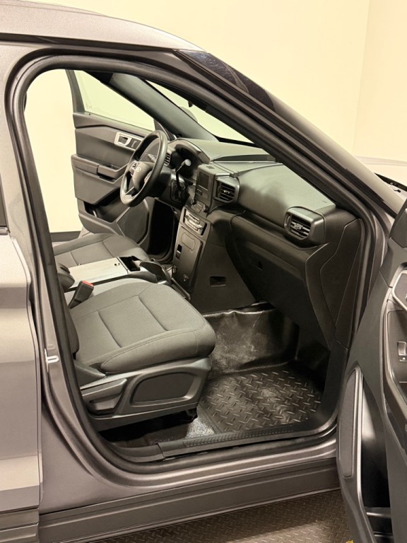 2022 Ford Explorer Image 11