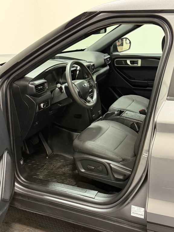 2023 Ford Explorer Image 8