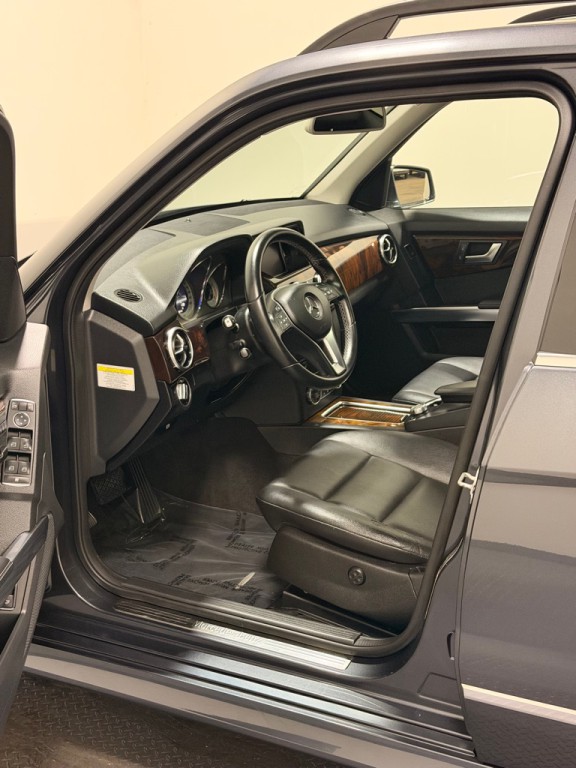 2013 Mercedes-Benz GLK-Class Image 8