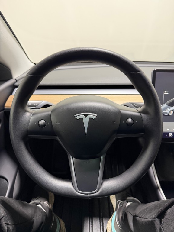 2019 Tesla Model 3 Image 14
