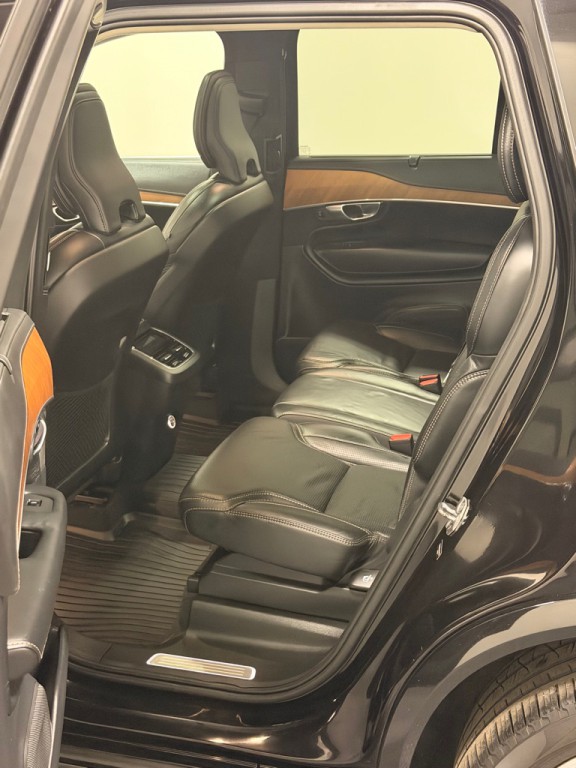 2019 Volvo XC90 Image 9