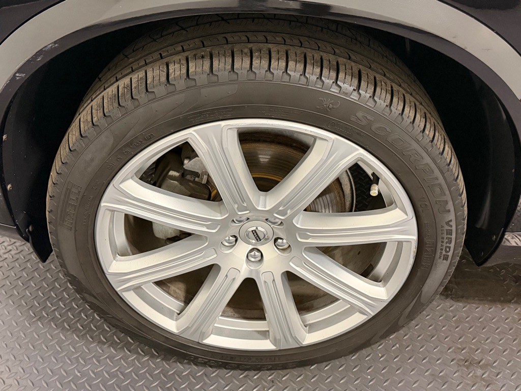 2019 Volvo XC90 Image 22