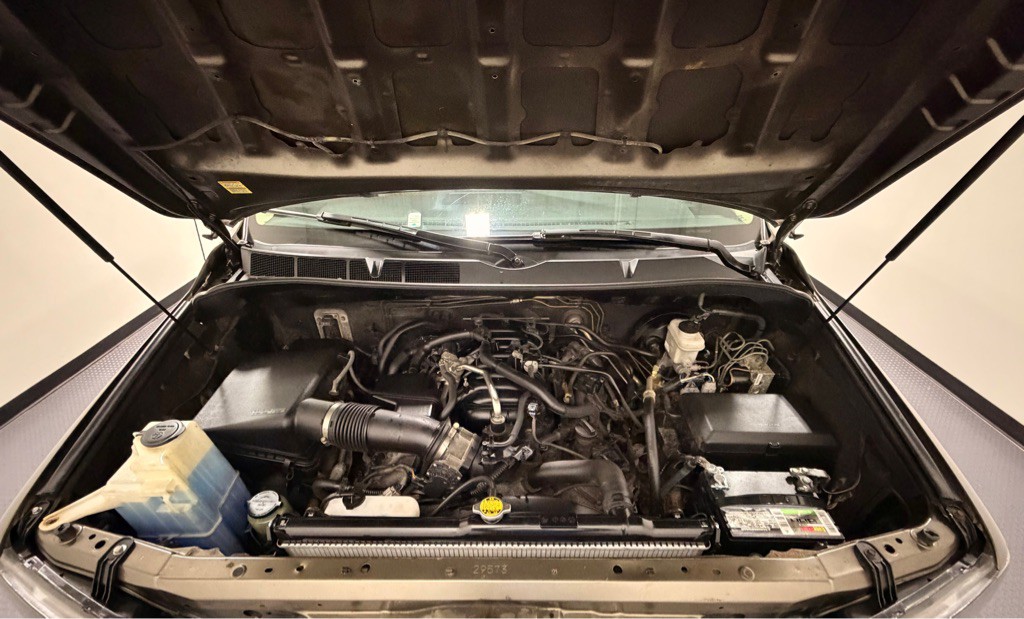 2012 Toyota Tundra Image 16