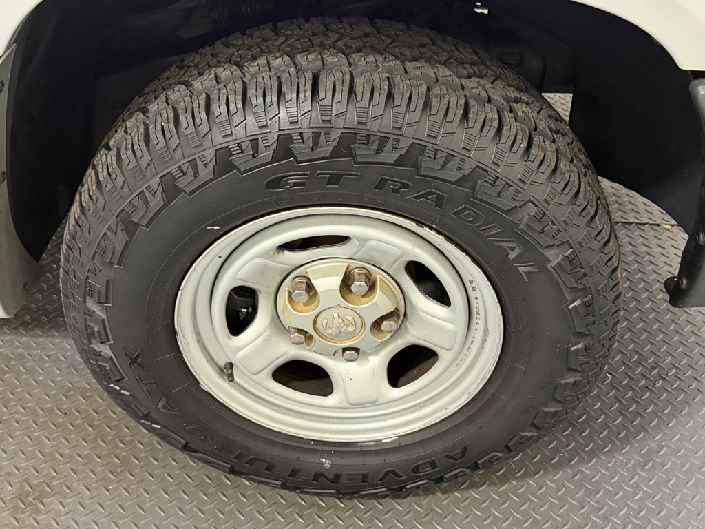 2006 Dodge Dakota Image 17