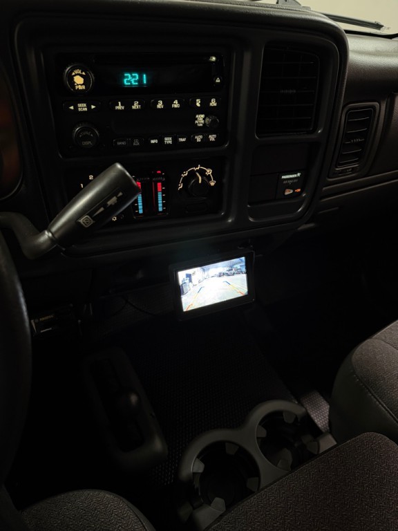 2004 Chevrolet Silverado 1500 Image 22