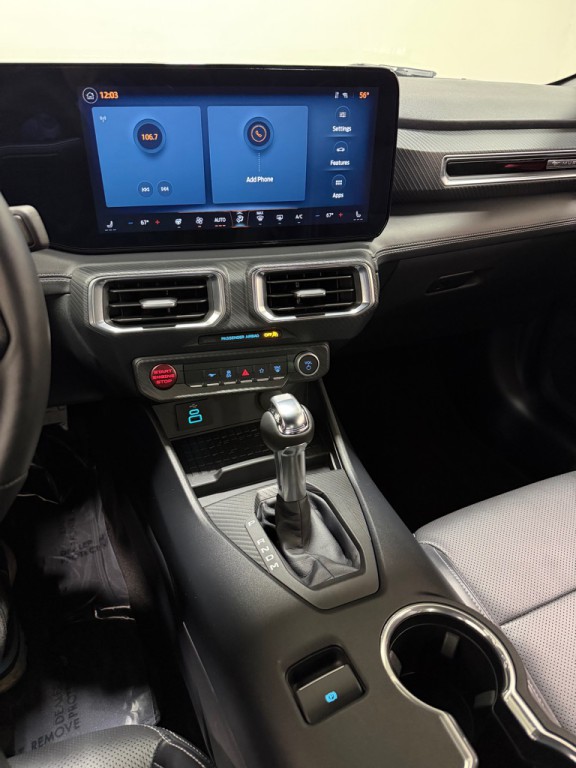 2024 Ford Mustang Image 8