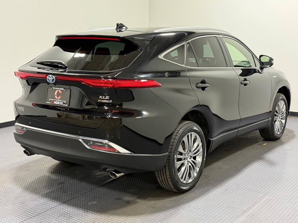 2021 Toyota Venza Image 5