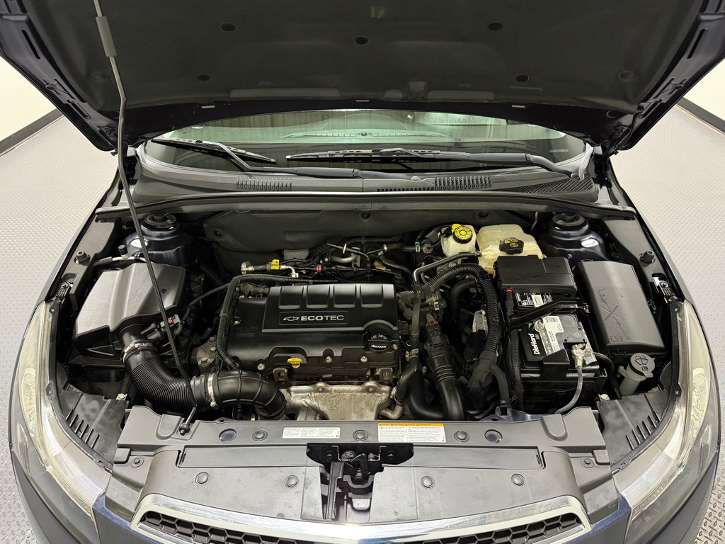 2014 Chevrolet Cruze Image 17