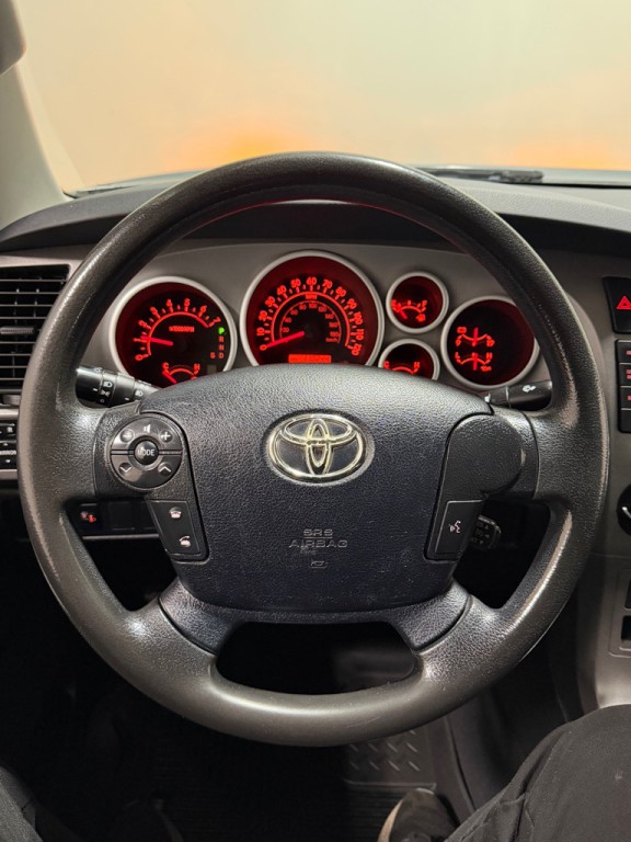 2010 Toyota Tundra Image 15