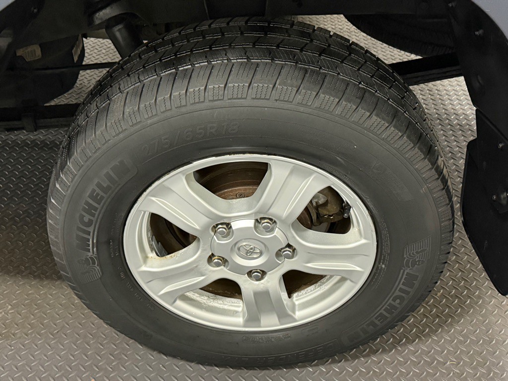 2010 Toyota Tundra Image 18