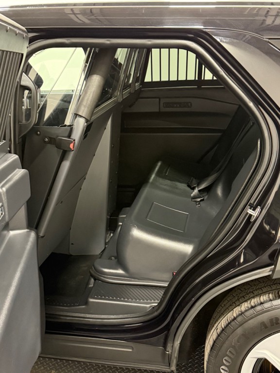 2021 Ford Explorer Image 9