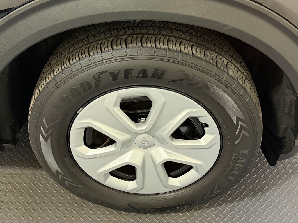 2021 Ford Explorer Image 17