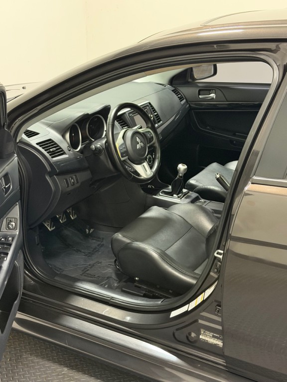 2014 Mitsubishi Lancer Image 8