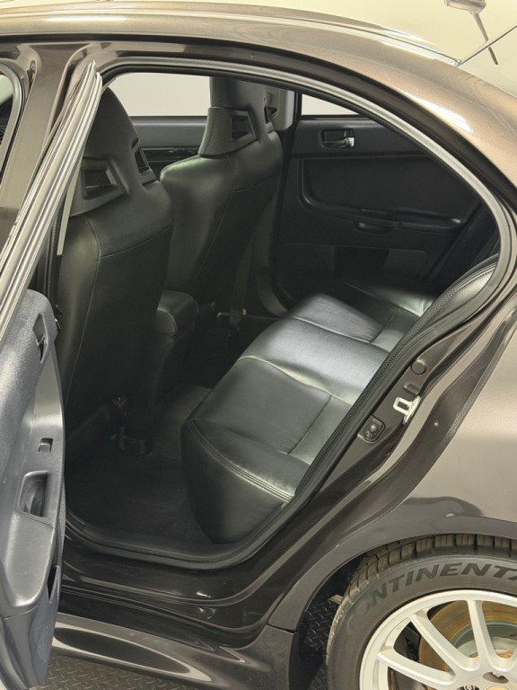 2014 Mitsubishi Lancer Image 9