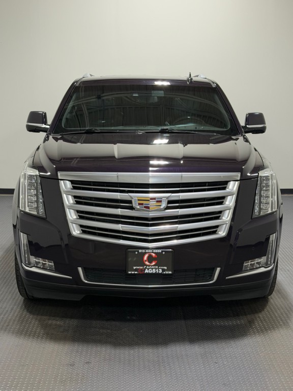2018 Cadillac Escalade Image 3