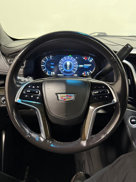 2018 Cadillac Escalade Image 16