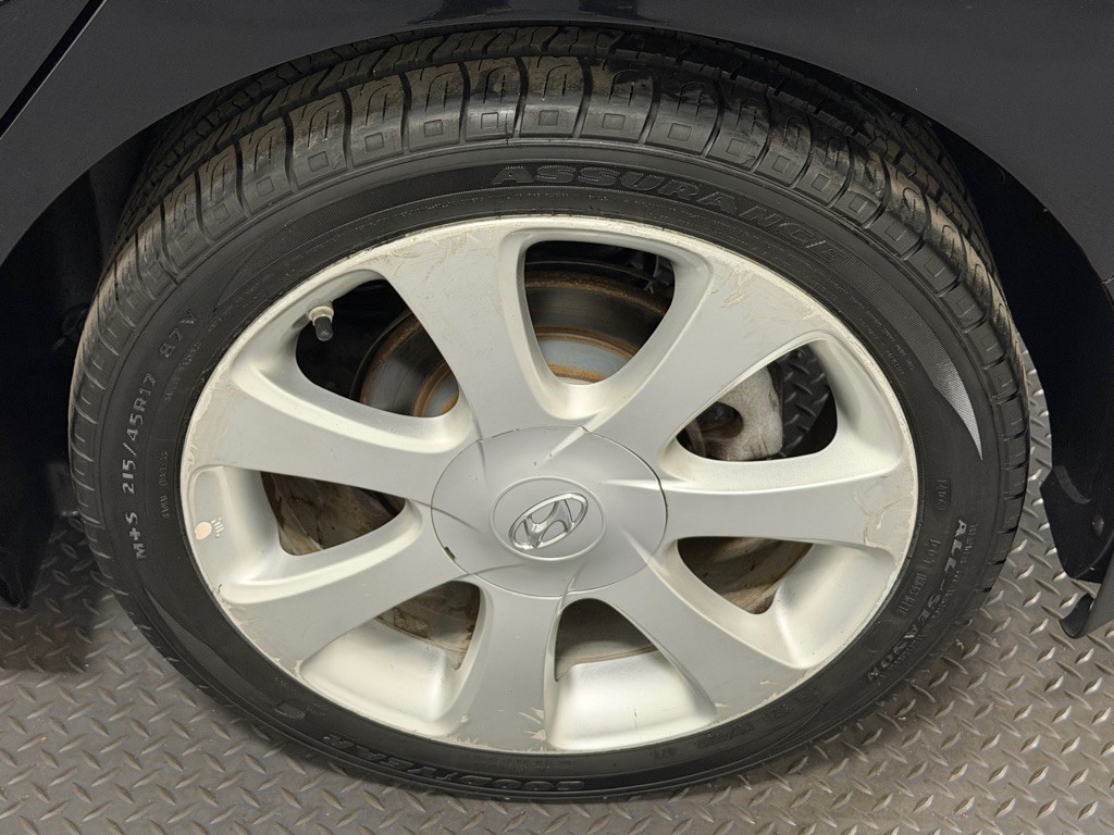 2013 Hyundai Elantra Image 20