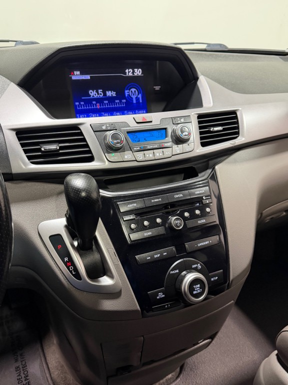 2013 Honda Odyssey Image 14