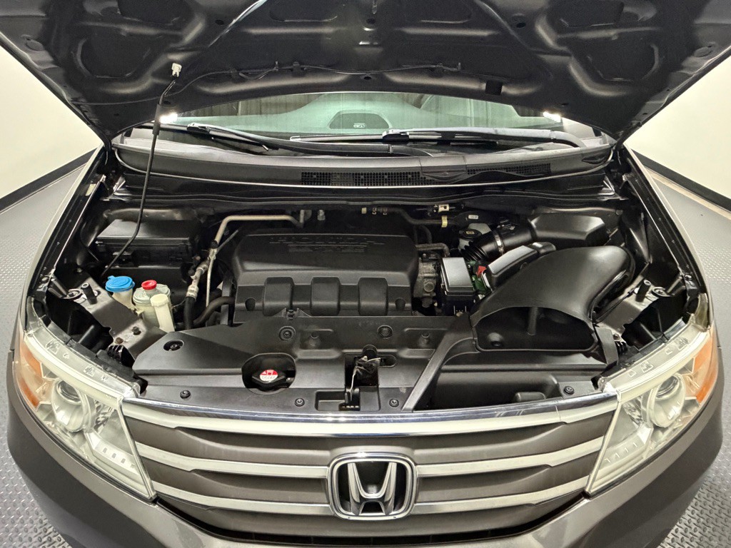 2013 Honda Odyssey Image 18