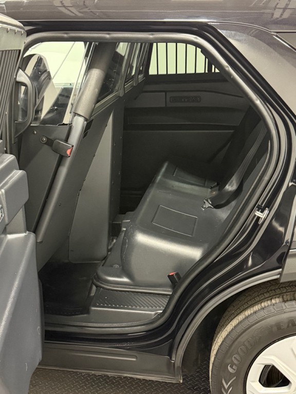 2021 Ford Explorer Image 9