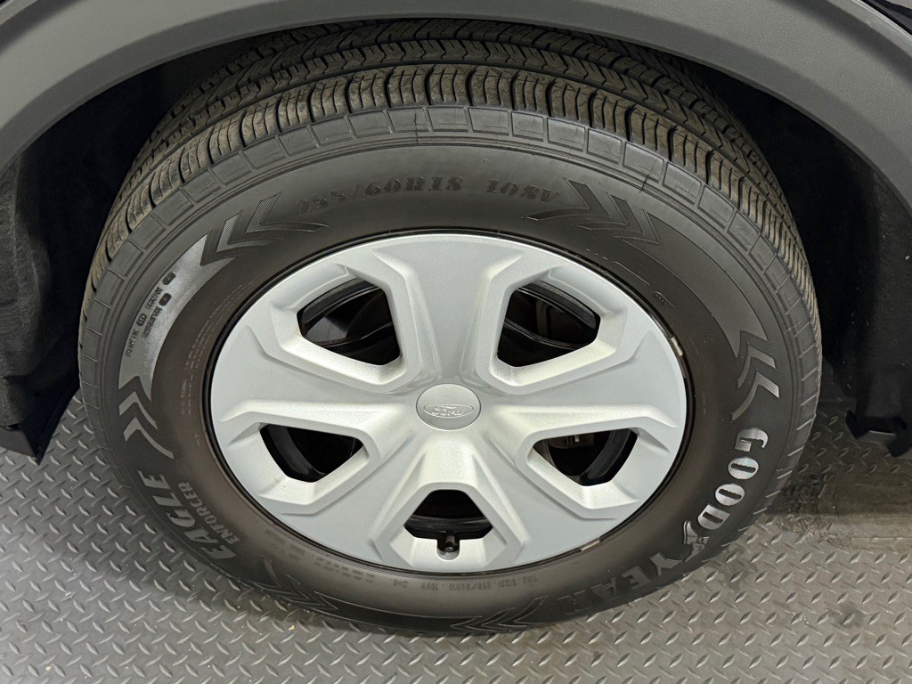 2021 Ford Explorer Image 20