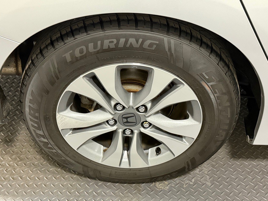 2014 Honda Accord Image 18