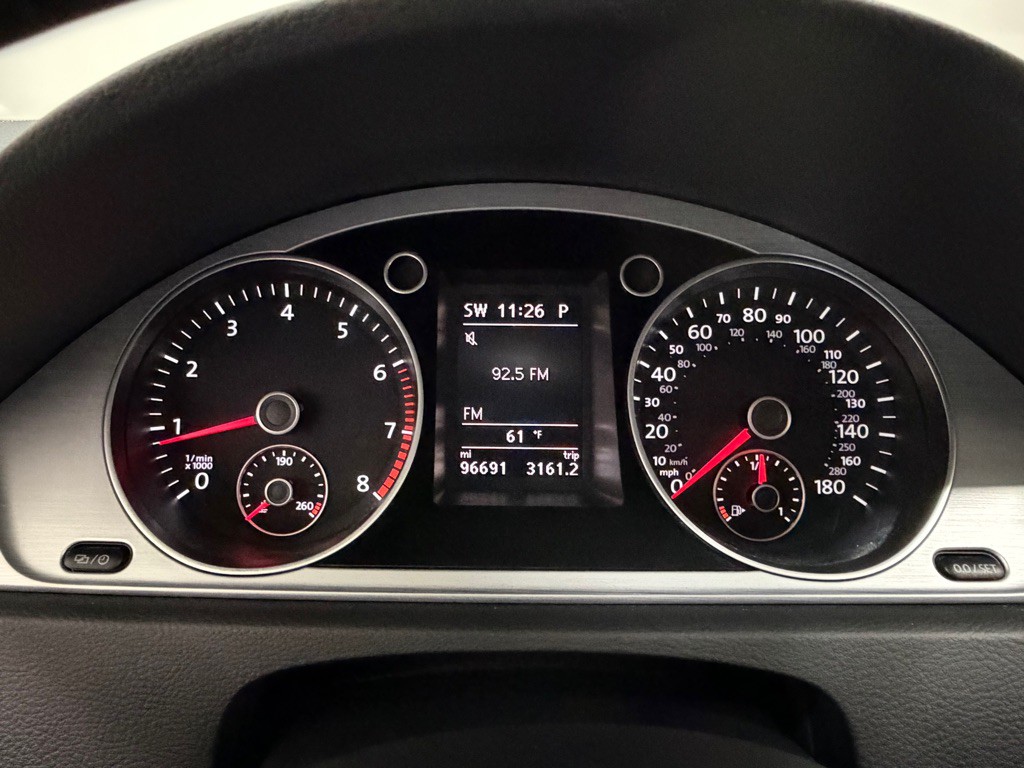 2015 Volkswagen CC Image 14