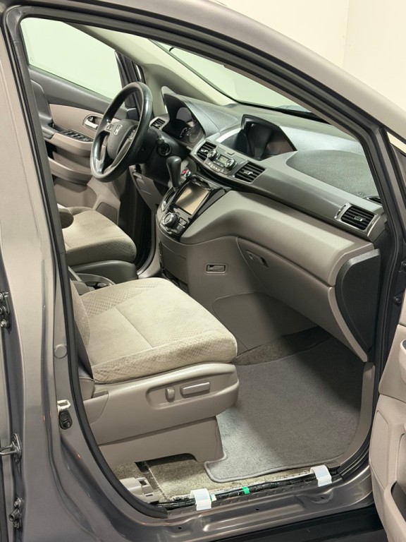 2014 Honda Odyssey Image 12
