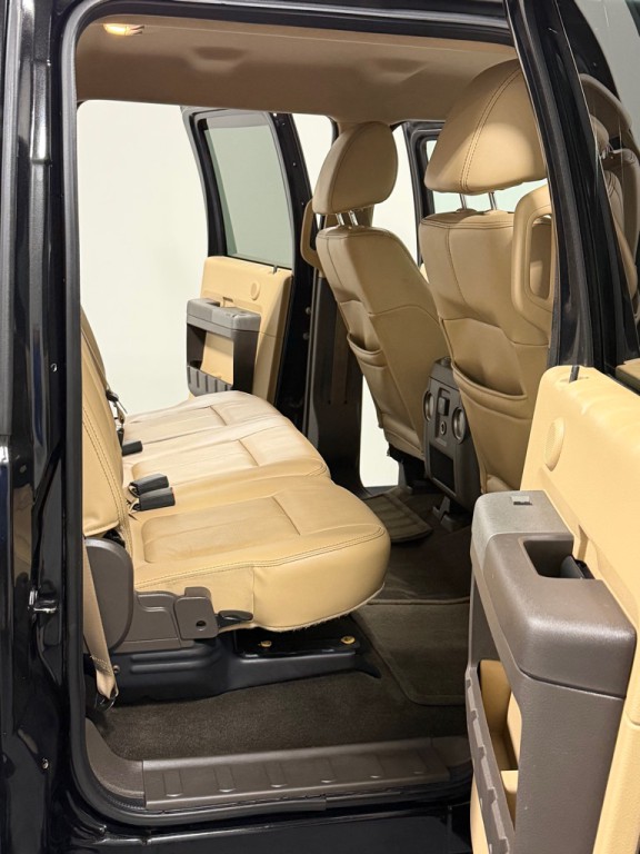 2011 Ford F-350 Image 10