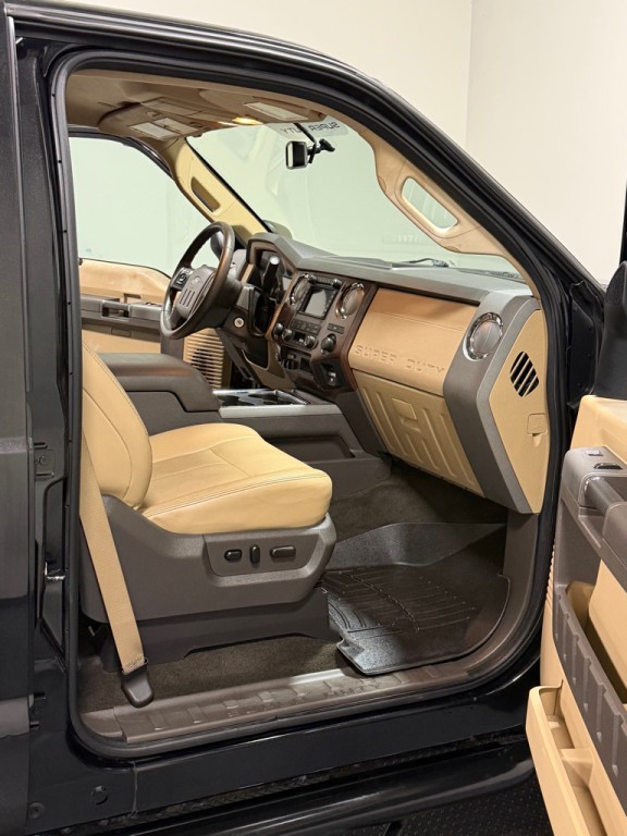 2011 Ford F-350 Image 11
