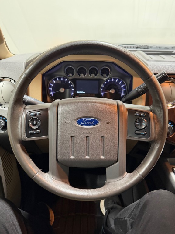 2011 Ford F-350 Image 14