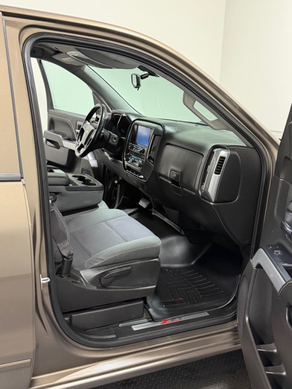 2015 Chevrolet Silverado 1500 Image 11
