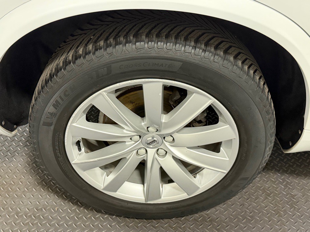 2016 Volvo XC90 Image 20