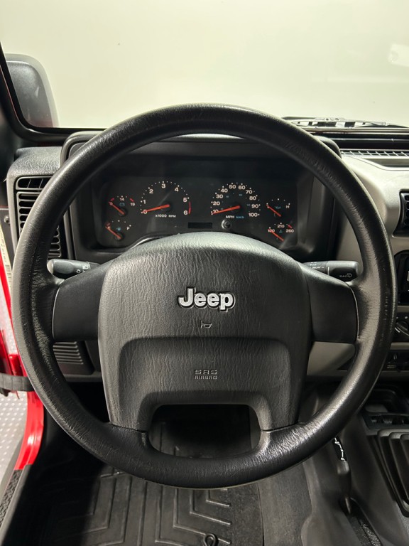 2004 Jeep Wrangler Image 13